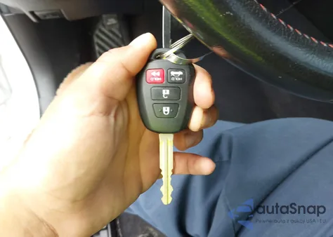 2016 Toyota Camry Xse from USA, damaged, VIN 4T1BF1FK9GU174136